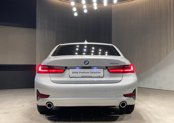 BMW Seria 3 cena 123900 przebieg: 125900, rok produkcji 2020 z Krobia małe 92